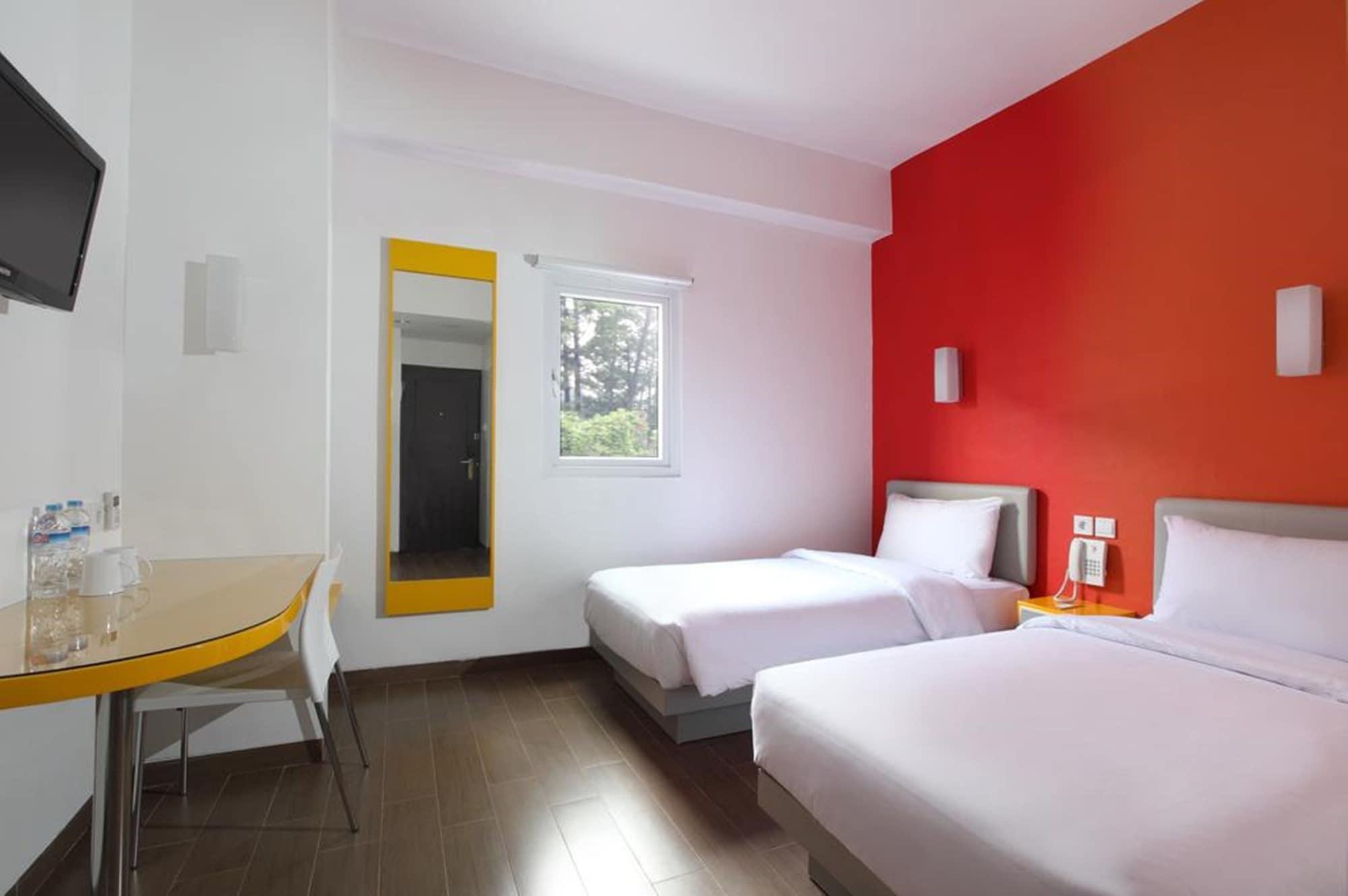 בנדונג Amaris Hotel Cihampelas מראה חיצוני תמונה